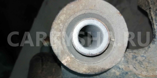 Кулак Hyundai Santa Fe II (2005—2010) Hyundai Santa Fe оригинальный номер 527102B000