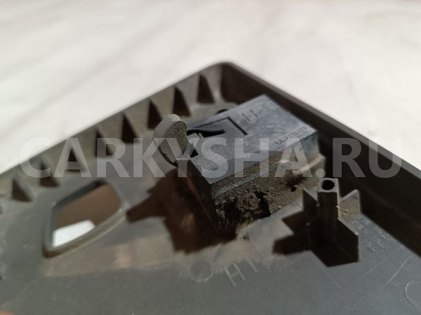 Ручка двери внутренняя левая Nissan NV200 