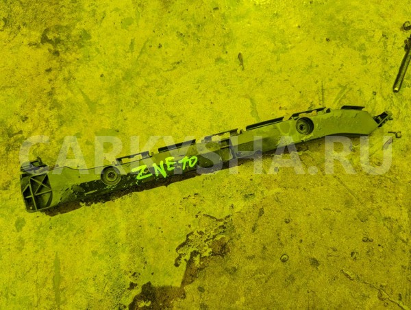 Крепление бампера Toyota Wish 