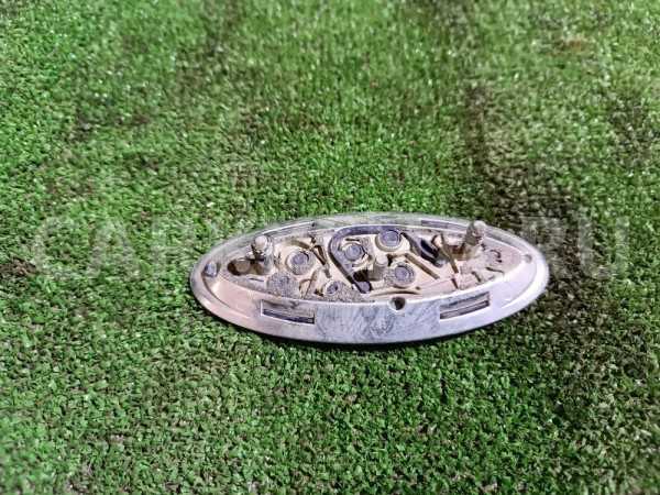 Эмблема Ford Mondeo 