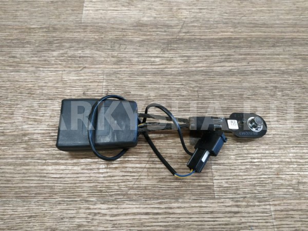 Ответная часть ремня безопасности Chevrolet Orlando 