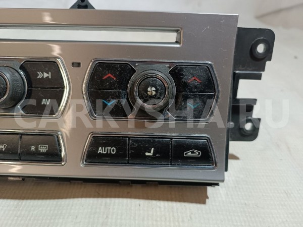 Блок управления климатической установкой Jaguar XF 