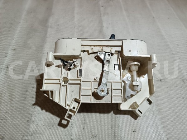 Блок управления отопителем Nissan Bluebird Sylphy 