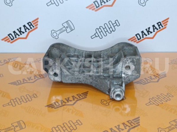 Кронштейн генератора Volkswagen Touareg 7LA BKS Volkswagen Touareg 