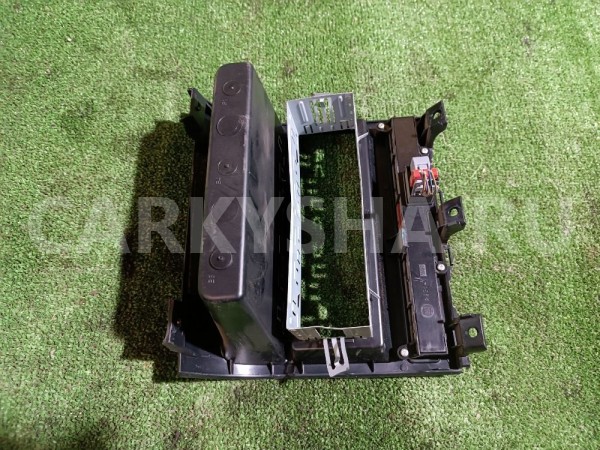 Рамка магнитолы Fiat Albea оригинальный номер 735359459