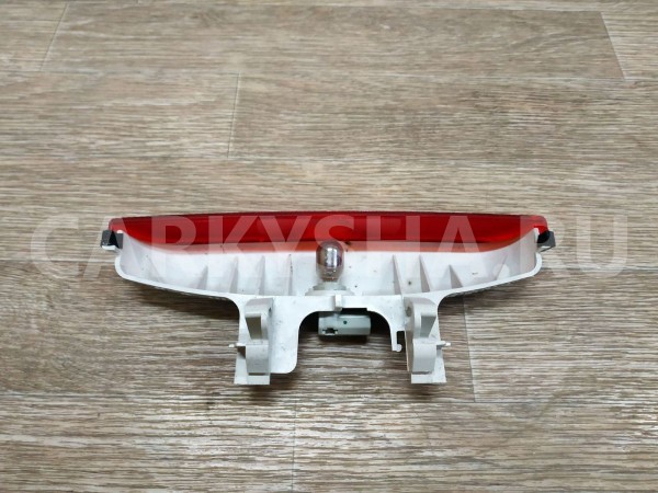Фонарь задний (стоп сигнал) Mazda 3 оригинальный номер B32H51580A