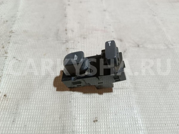 Кнопка стеклоподъемника переднего правого Volvo S40 