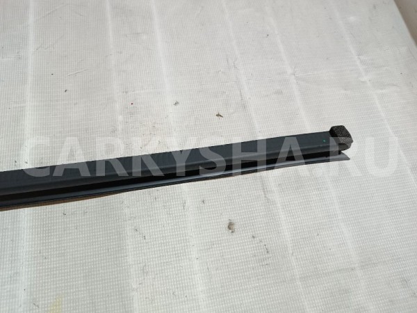 Накладка стекла переднего левого Ford Mondeo 