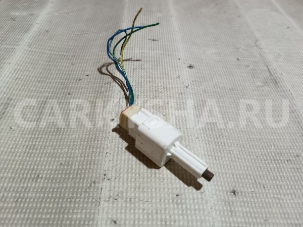 Датчик включения стопсигнала Suzuki Grand Vitara 