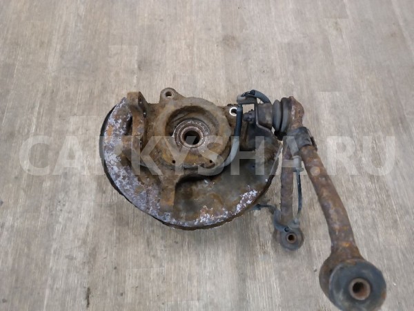 Кулак поворотный передний левый Ssang Yong Rexton 