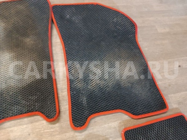 Коврики салона комплект Nissan Primera 