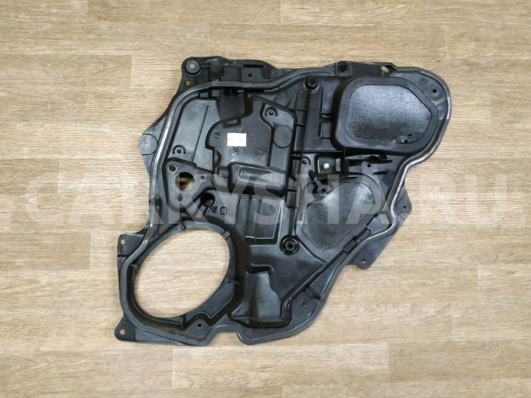 Панель двери задняя левая Mazda 3 