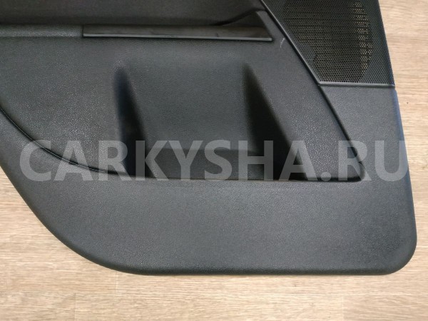 Обшивка двери задней левой Ford Mondeo 