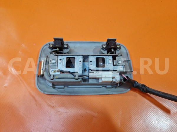 Плафон салона nissan bluebird U14 Nissan Bluebird 