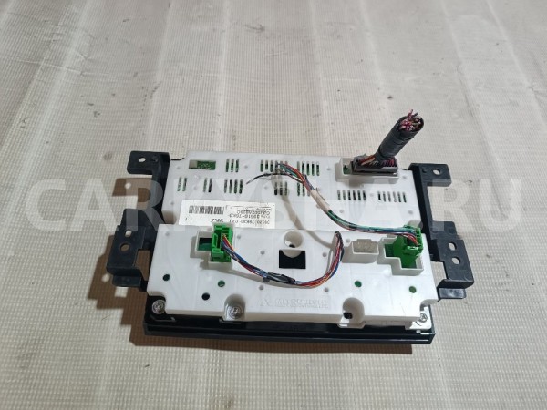 Блок управления климатической установкой Suzuki Grand Vitara 