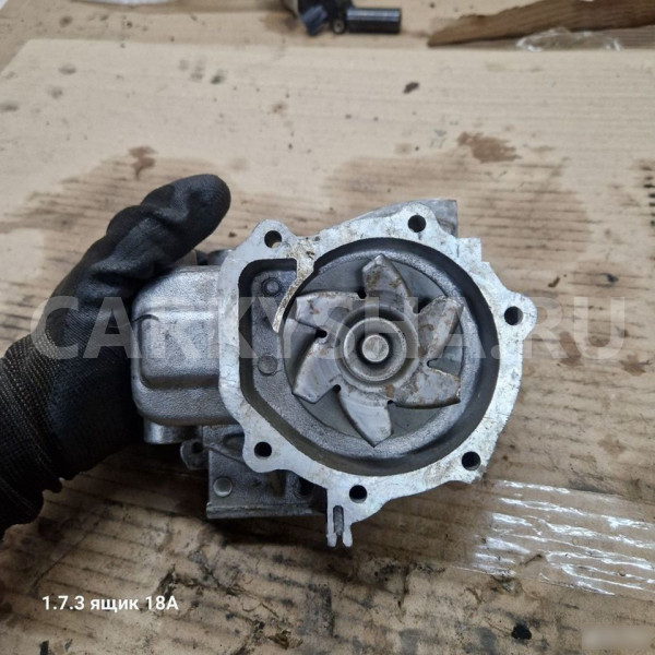 Насос водяной Subaru Impreza Subaru Impreza 