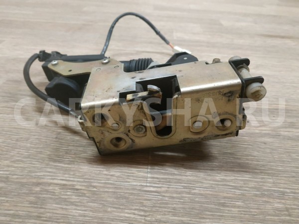 Замок двери задней правой Chevrolet Niva 