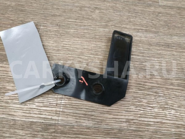 Кронштейн (сопут. товар) BMW 5er 