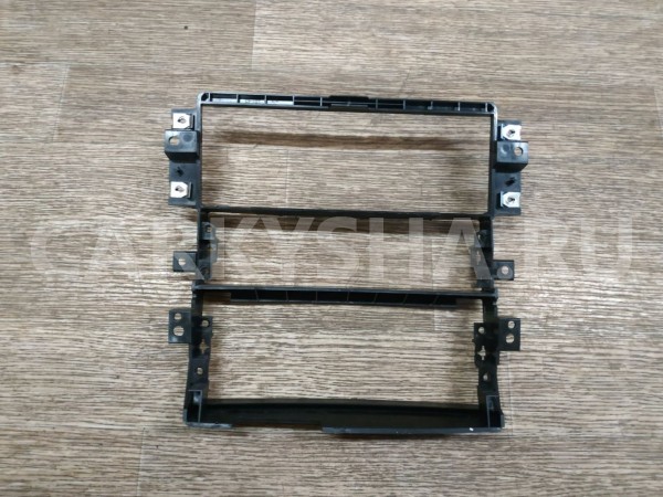 Накладка декоративная на панель Kia Sorento оригинальный номер .