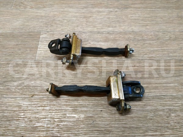 Ограничитель двери передний Ford Fusion 