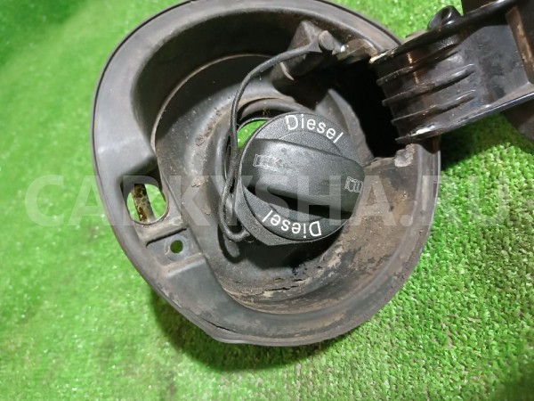Лючок бензобака Volkswagen Tiguan оригинальный номер 5N0809857DGRU
