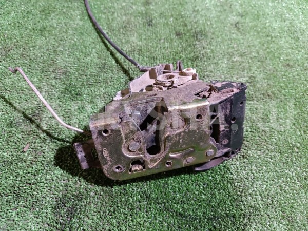 Замок двери передней левой Ford Focus оригинальный номер 2S4AA21813CB