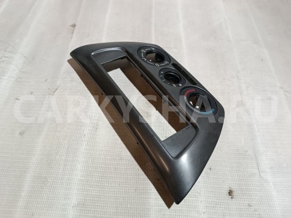 Рамка магнитолы Mitsubishi Lancer 