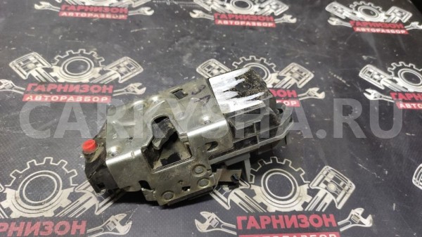 Замок задней левой двери Лада 2190 Гранта ВАЗ (Lada) Granta оригинальный номер 21900620501320