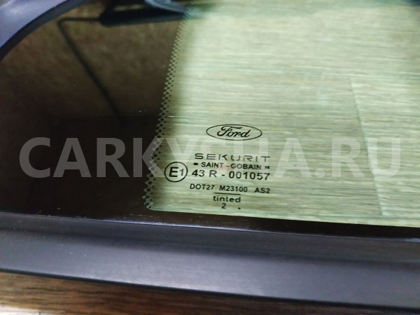 Стекло двери задней правой (форточка) Ford Mondeo 