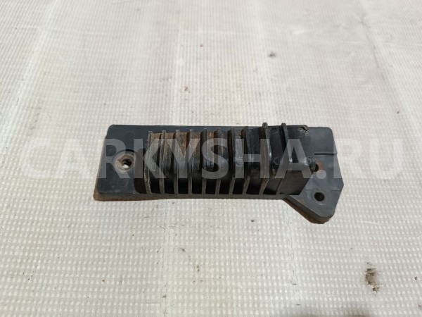 Кронштейн заднего бампера левый Ssang Yong Rexton 