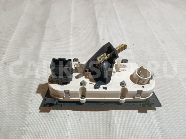 Блок управления отопителем Ford Fiesta 