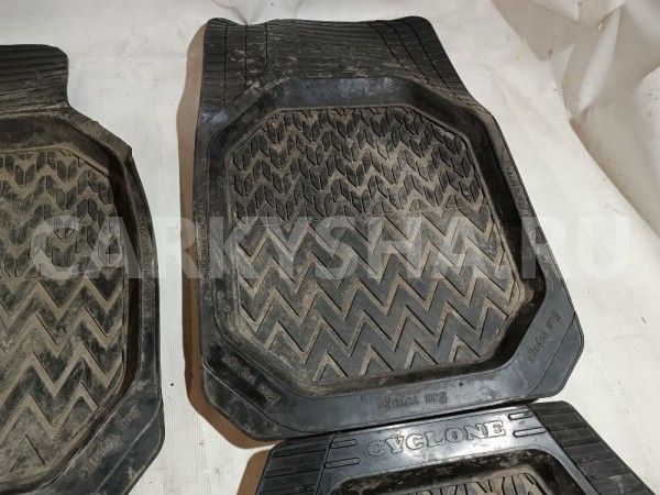 К-кт ковриков салона Mitsubishi Diamante 