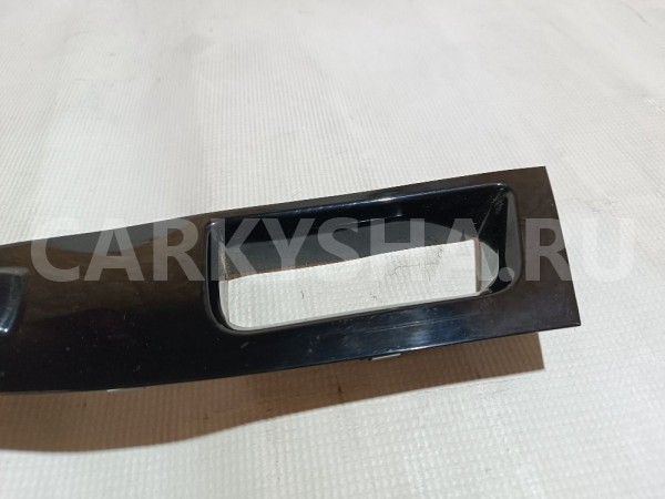 Накладка (кузов внутри) Ford Mondeo оригинальный номер DS7314A568BM3UAW