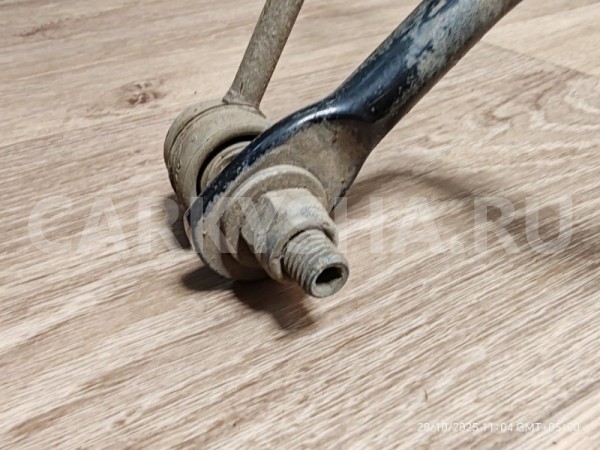 Задний стабилизатор Nissan Terrano 2018 5623000Q0C F4R Nissan Terrano 