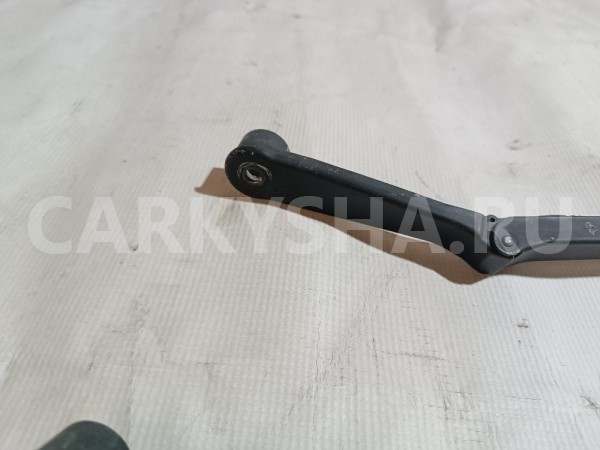 Поводок стеклоочистителя Mitsubishi Diamante 