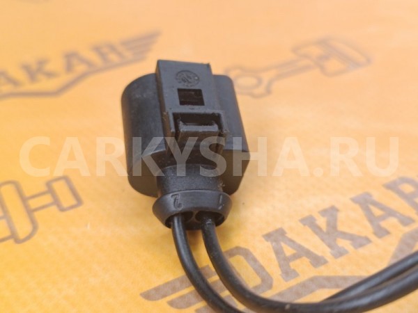 Разъём проводки двигателя Skoda Octavia 1U2 AKL Skoda Octavia 
