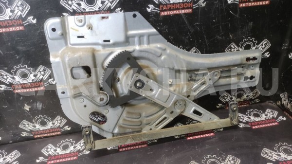 Стеклоподъемник задний Хендай Тускан I Hyundai Tucson оригинальный номер 834702e010