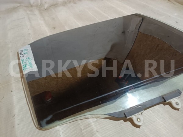 Стекло двери задней правой Mitsubishi Lancer оригинальный номер MR525742