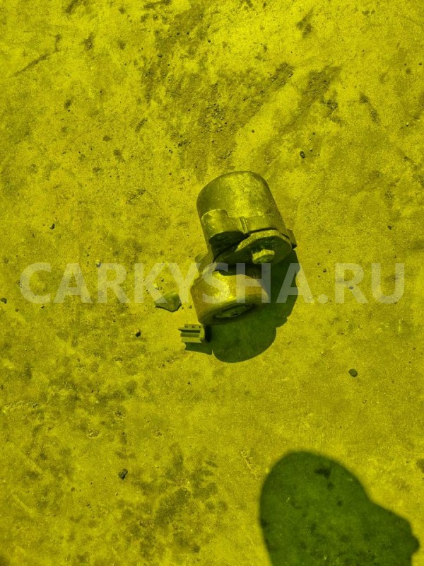 Ролик натяжной Nissan Serena 