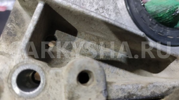 Передняя крышка двигателя Ситроен Citroen C4 I NFU Citroen C4 оригинальный номер 9608508980