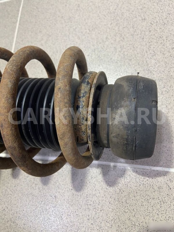 Амортизатор передний левый Audi A3 1997 г Audi 200 оригинальный номер A51021