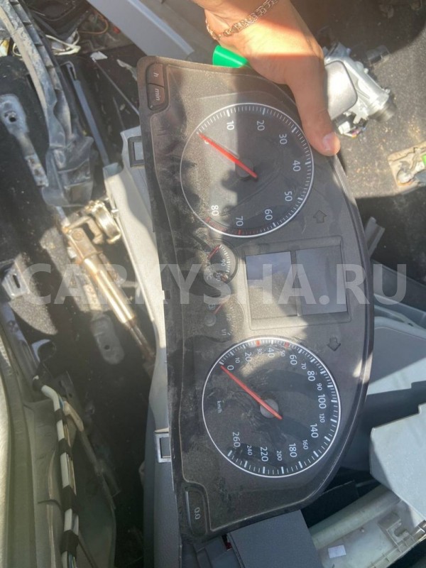 Панель приборов Volkswagen Golf Mk5 (2003—2009) Volkswagen Golf оригинальный номер 1K0920853QXZ02