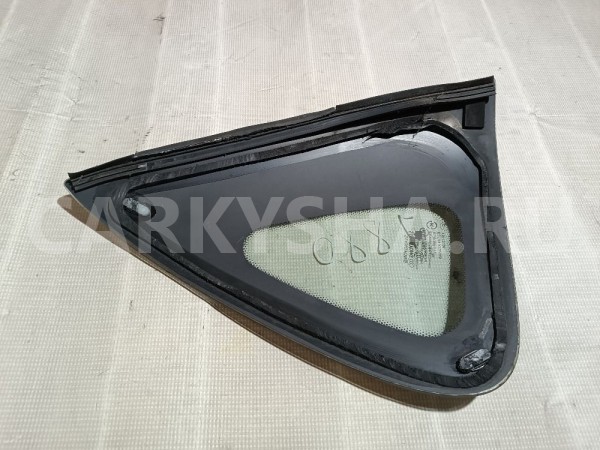 Стекло кузовное глухое левое Ssang Yong Rexton 
