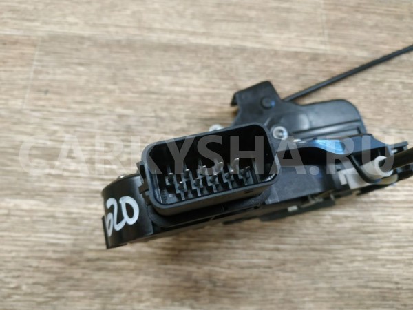 Замок двери передней правой Land Rover Freelander оригинальный номер 6W8A21812AC