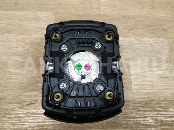 Подушка безопасности в рулевое колесо Land Rover Freelander оригинальный номер 6H52043B13ABW