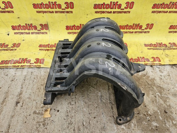 Коллектор впускной Nissan March 