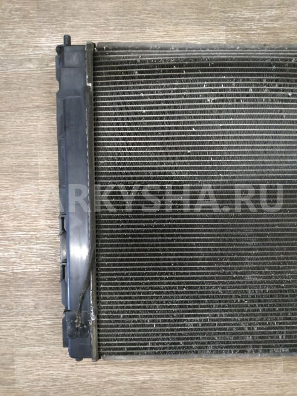 Радиатор охлаждения Hyundai ix35 