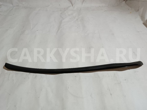 Уплотнитель двери Ford Mondeo оригинальный номер 5256791