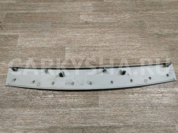 Обшивка крышки багажника верхняя Ford Focus 