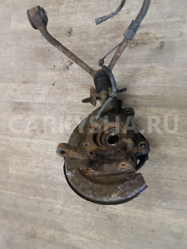 Кулак поворотный передний правый Ssang Yong Rexton 